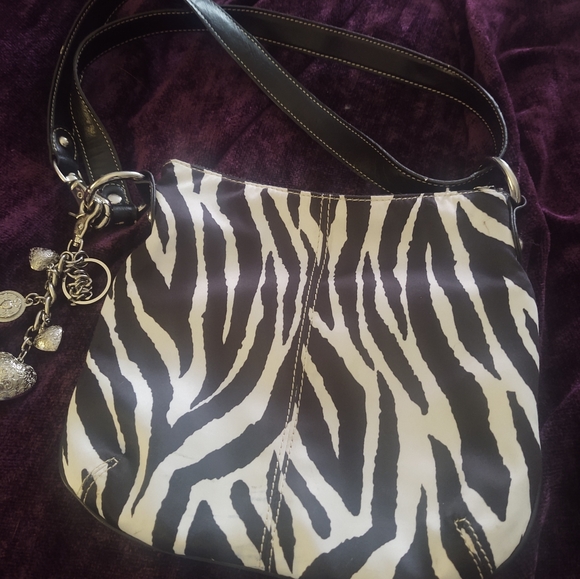 Kathy Van Zealand Handbag - Picture 2 of 5